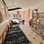 Villa L'esbadaia *
