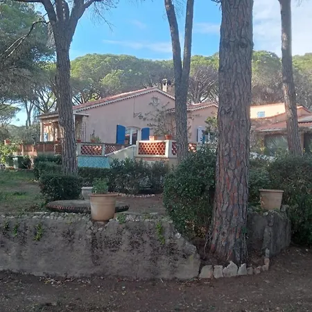 Вилла L'esbadaia