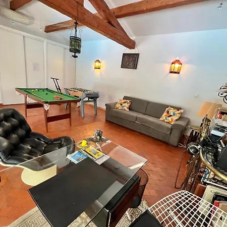 L'esbadaia Вилла Сен-Рафаэль