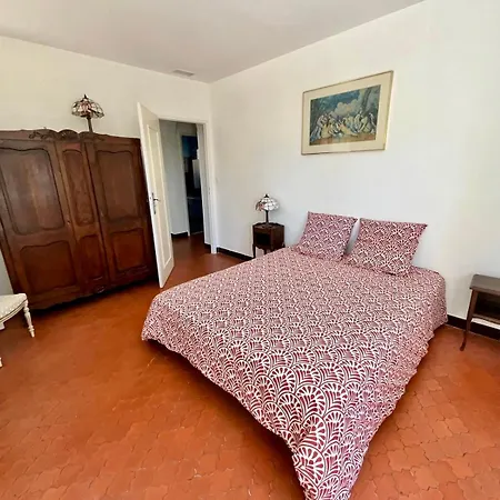 L'esbadaia Сен-Рафаэль