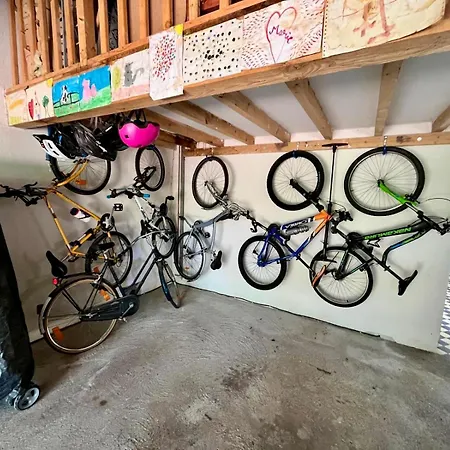 L'esbadaia Вилла