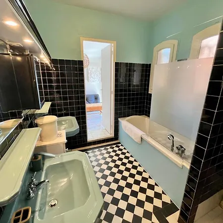 L'esbadaia Сен-Рафаэль